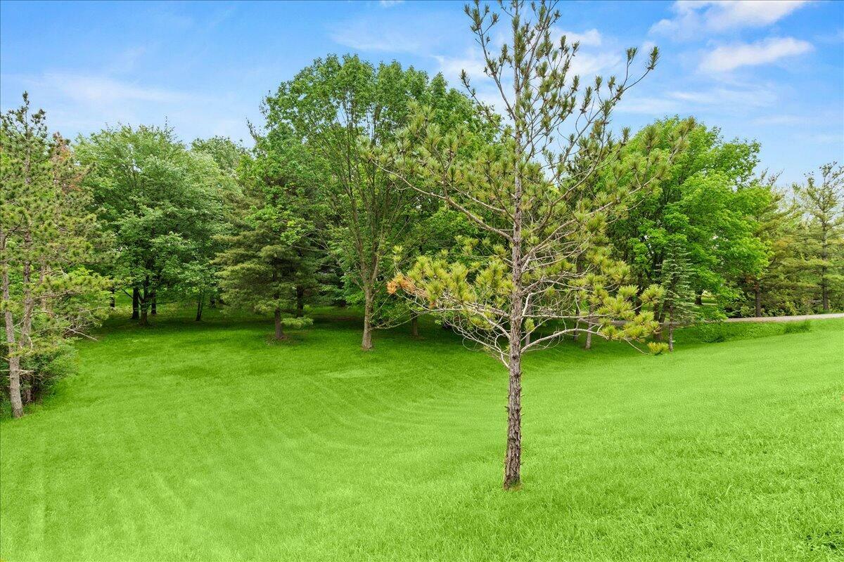 Property Photo: 400 Sylvan Shores Drive OH 45369