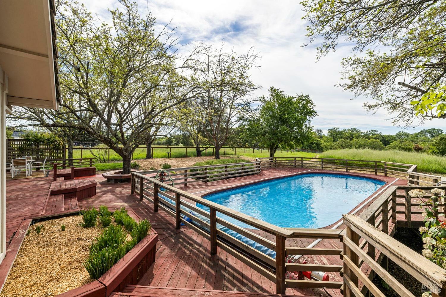 Property Photo: 744 Fitch View Lane CA 95448