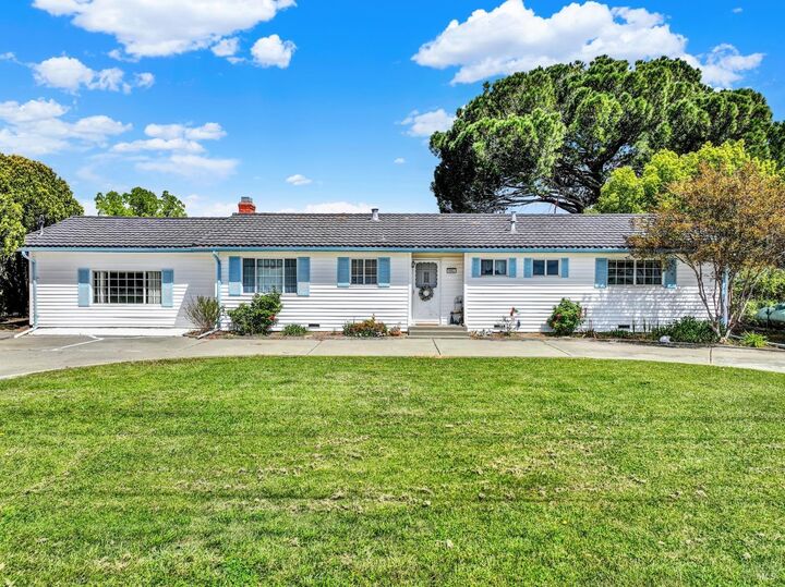 Property Photo: 4665 Midway Road CA 95688