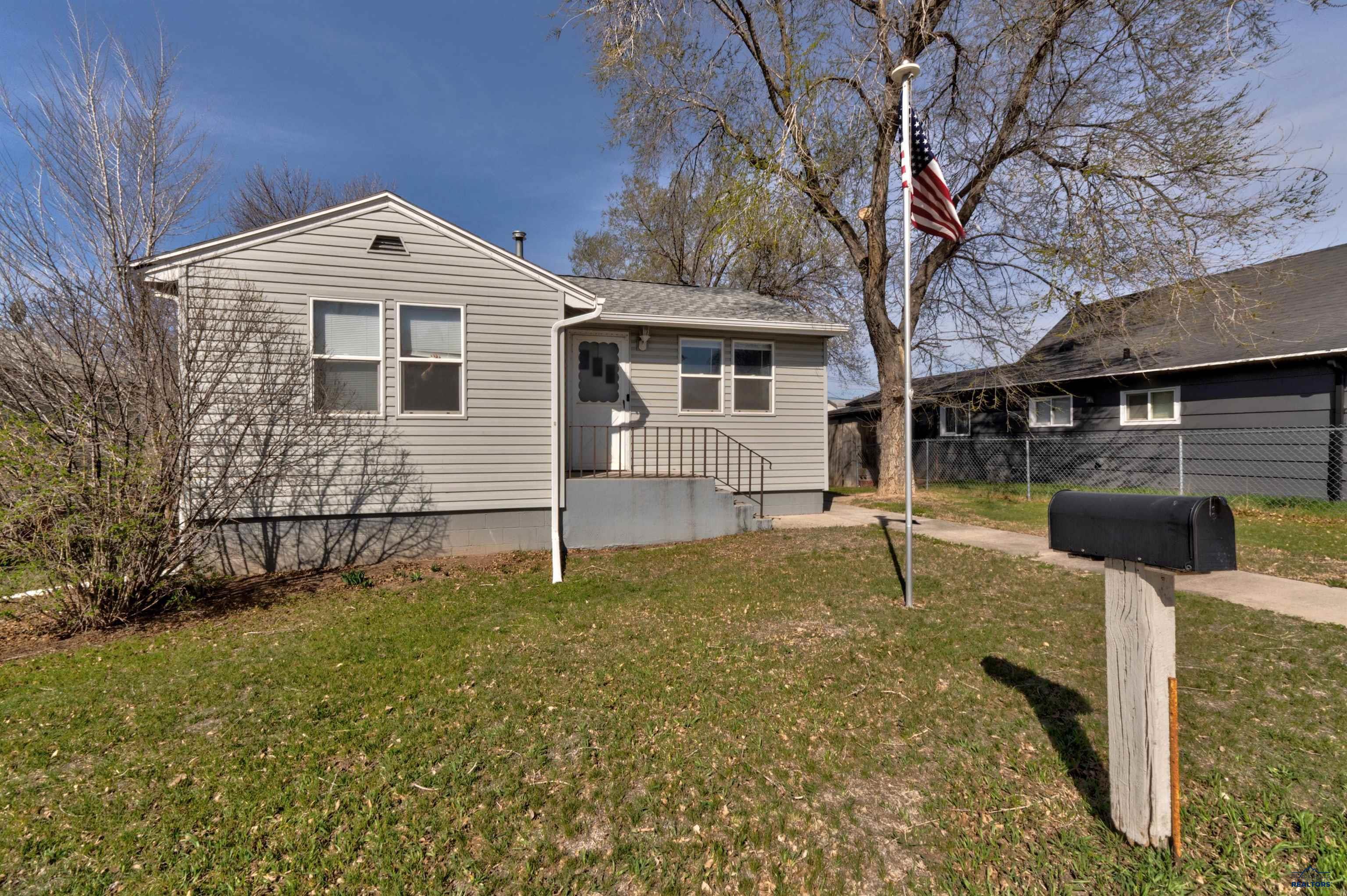 Property Photo: 1021 Haines Ave SD 57701