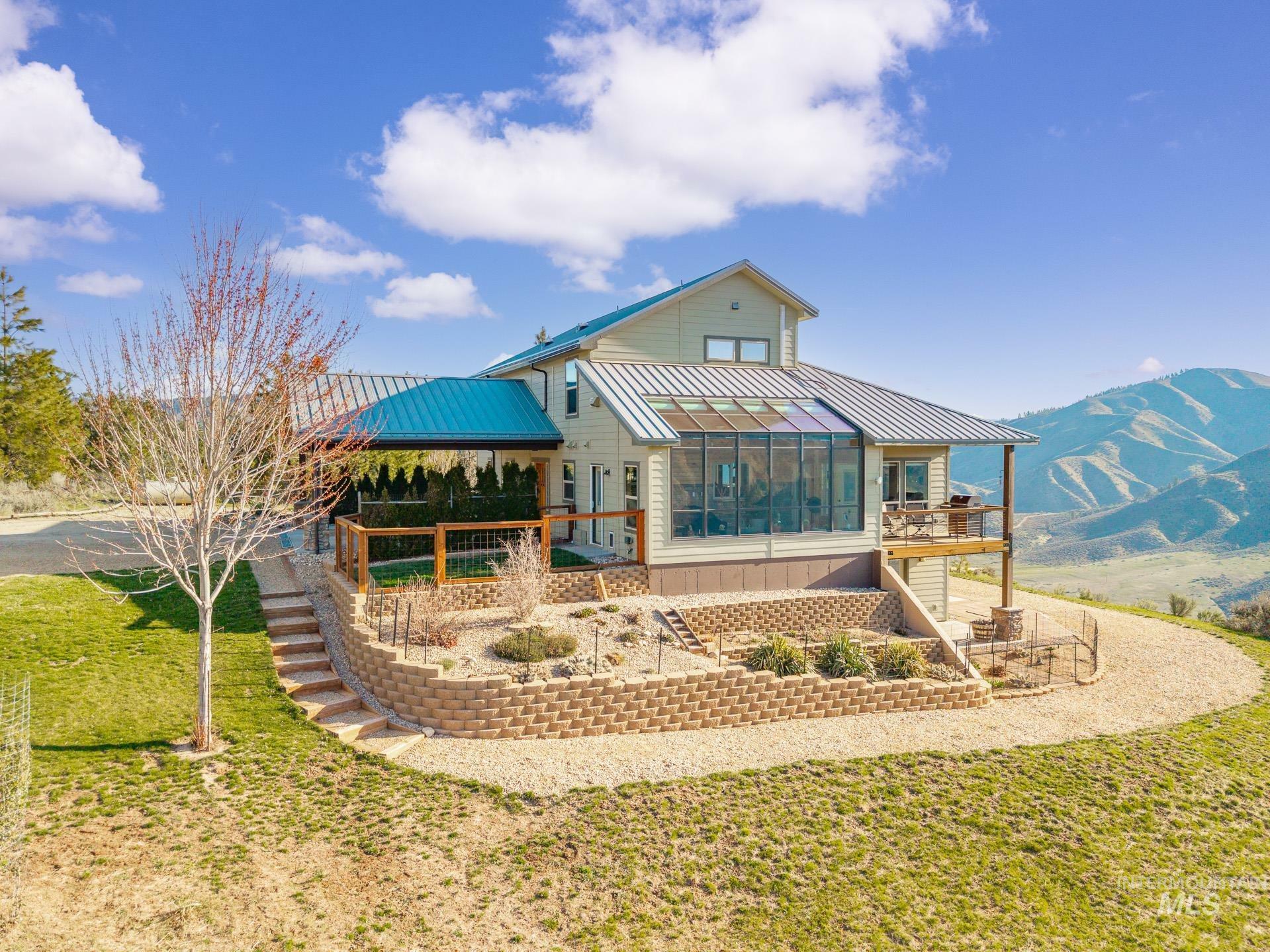 Property Photo: 130 Evergreen Drive ID 83716