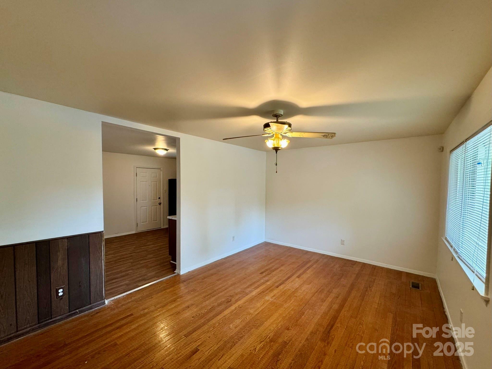 Property Photo: 4623 Monmouth Drive NC 28269