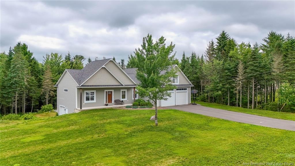 66 Freedom Street  Killarney Road NB E3G 0Y4 photo