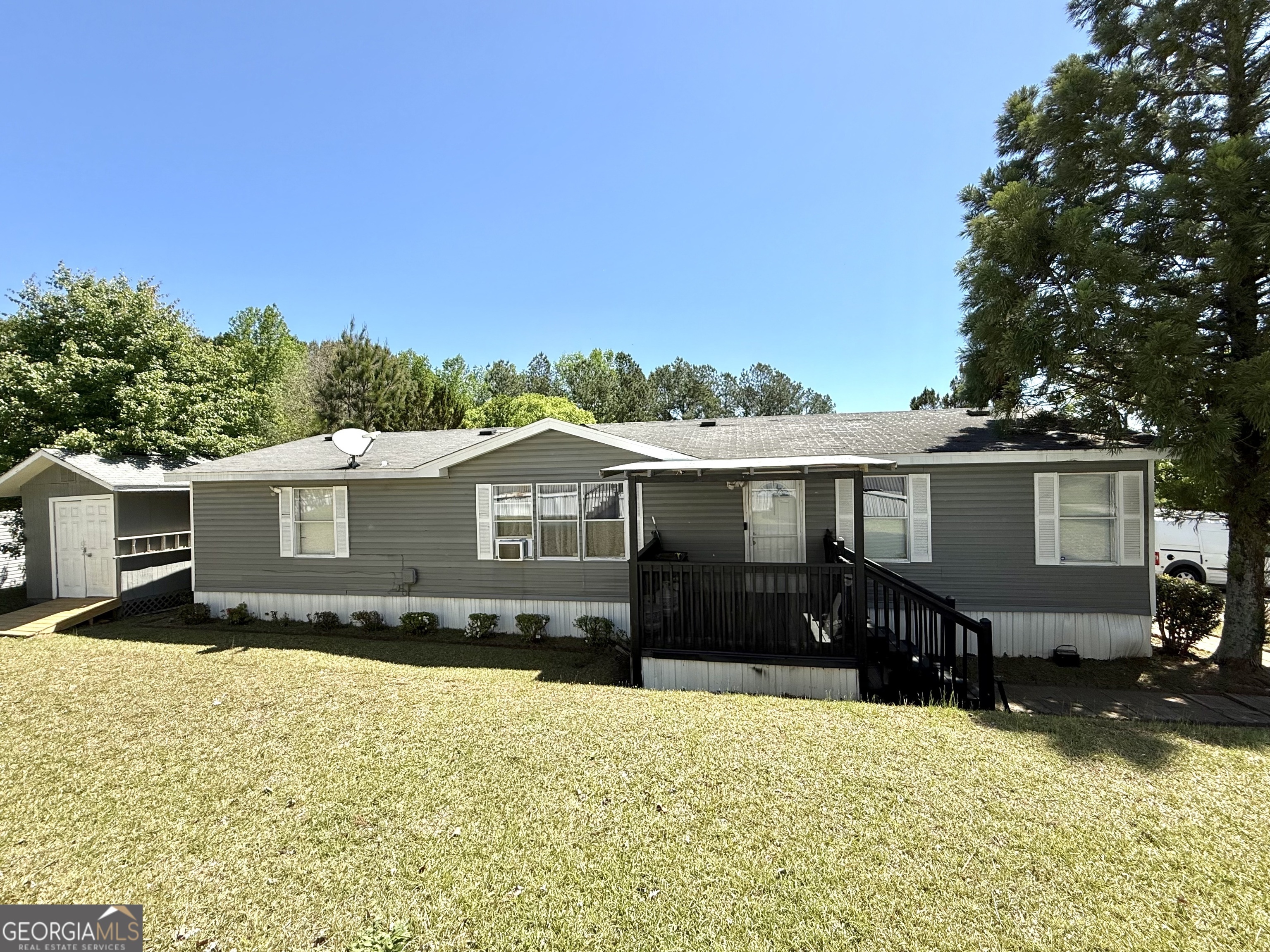 Property Photo: 750 Six Flags Road Lot 417 GA 30168
