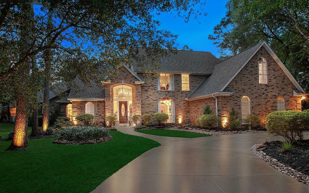 38 Southgate Drive  The Woodlands TX 77380 photo