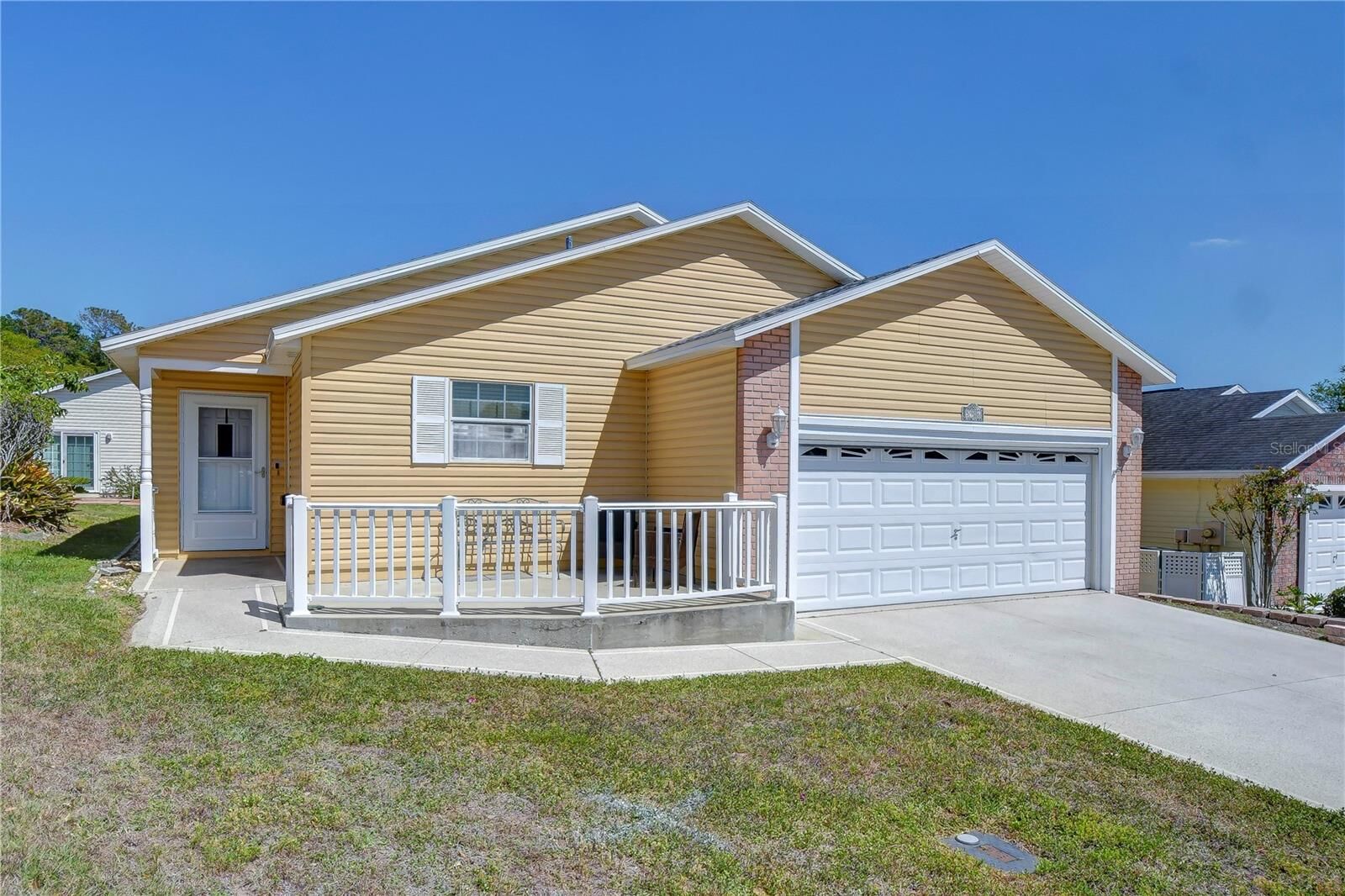 Property Photo:  5906 Greenbriar Court  FL 33542