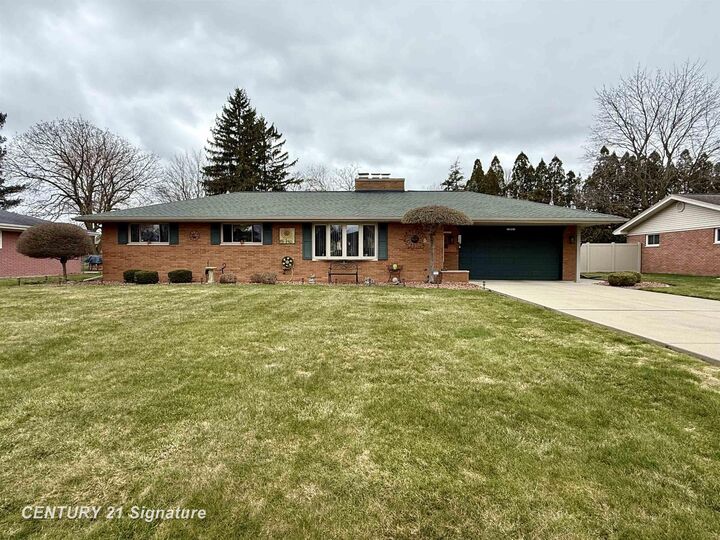 1031 Allendale Drive  Saginaw MI 48638 photo