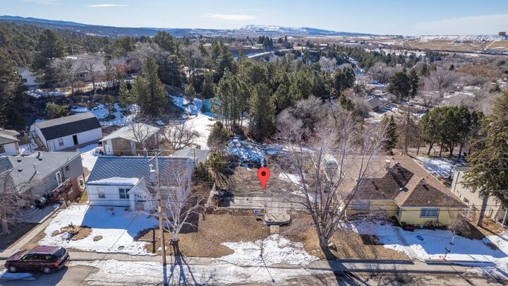 Property Photo: 236 Warwick Street WY 82701