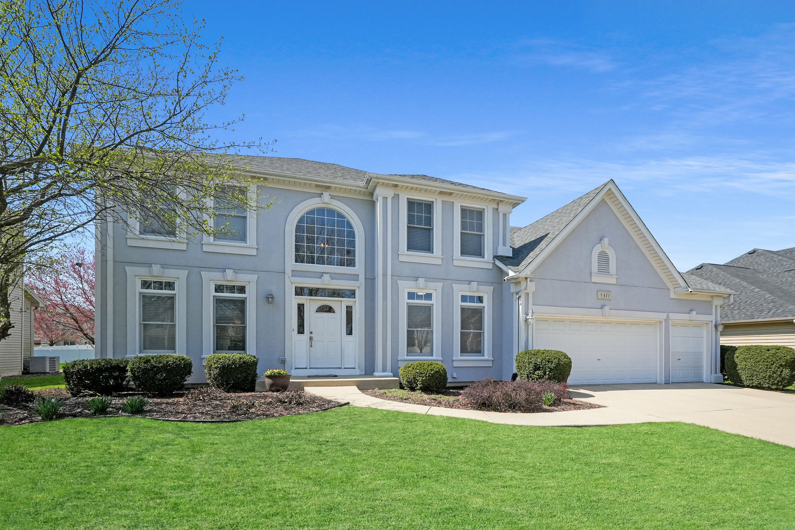 Property Photo: 5311 Bundle Flower Court IL 60564