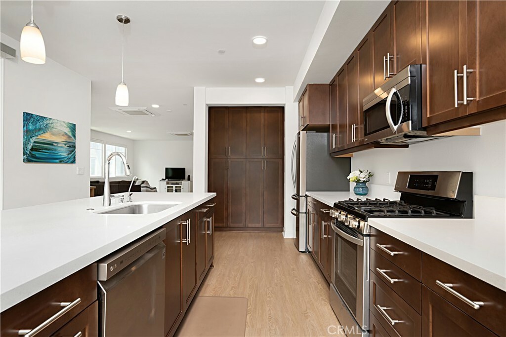 Property Photo: 2810 Wagon Wheel Road 303 CA 93036