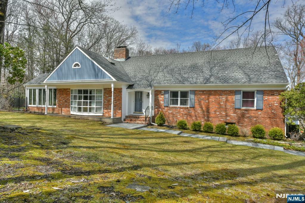 457 Laurel Lane  Kinnelon Borough NJ 07405 photo
