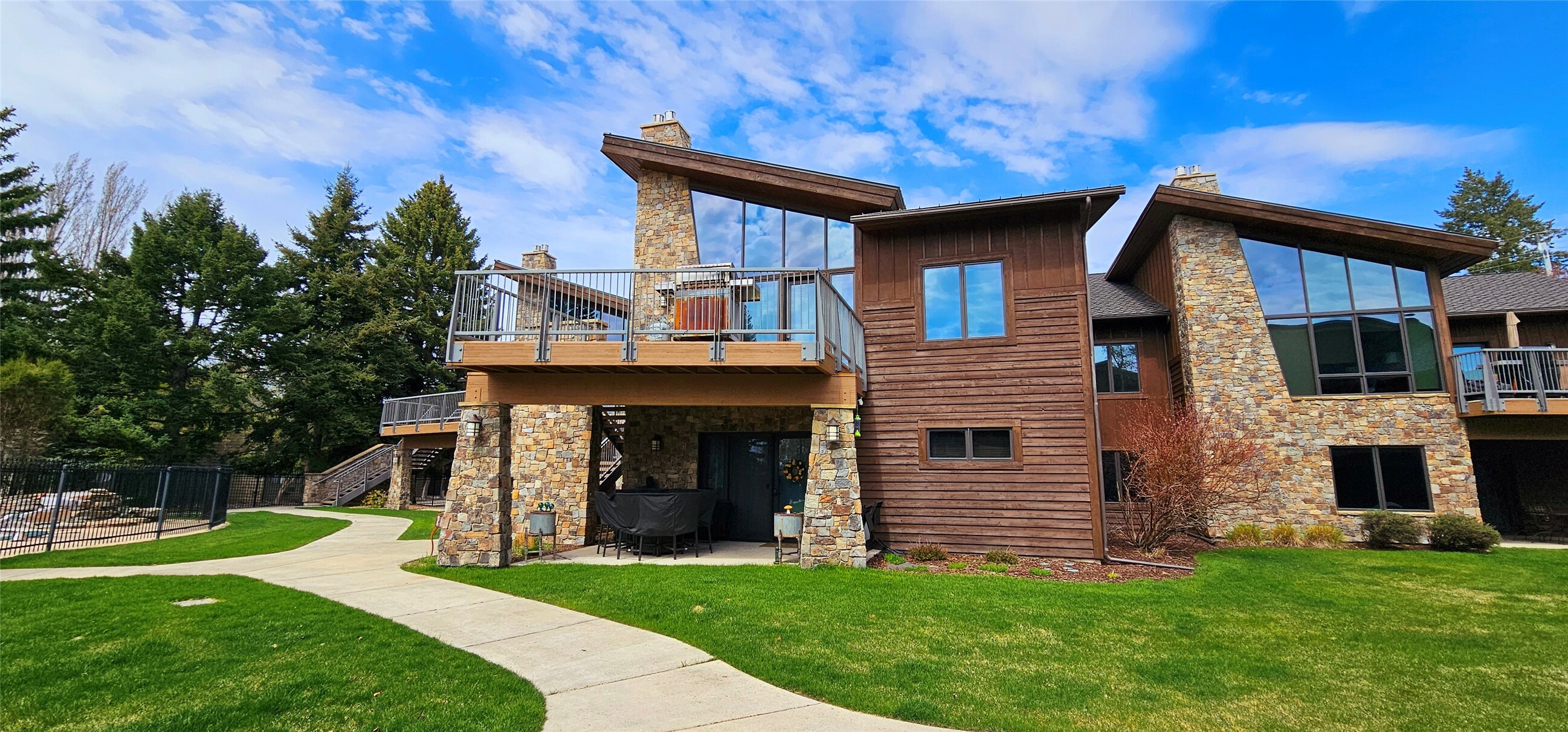 Property Photo: 600 Grand Drive 3 MT 59911