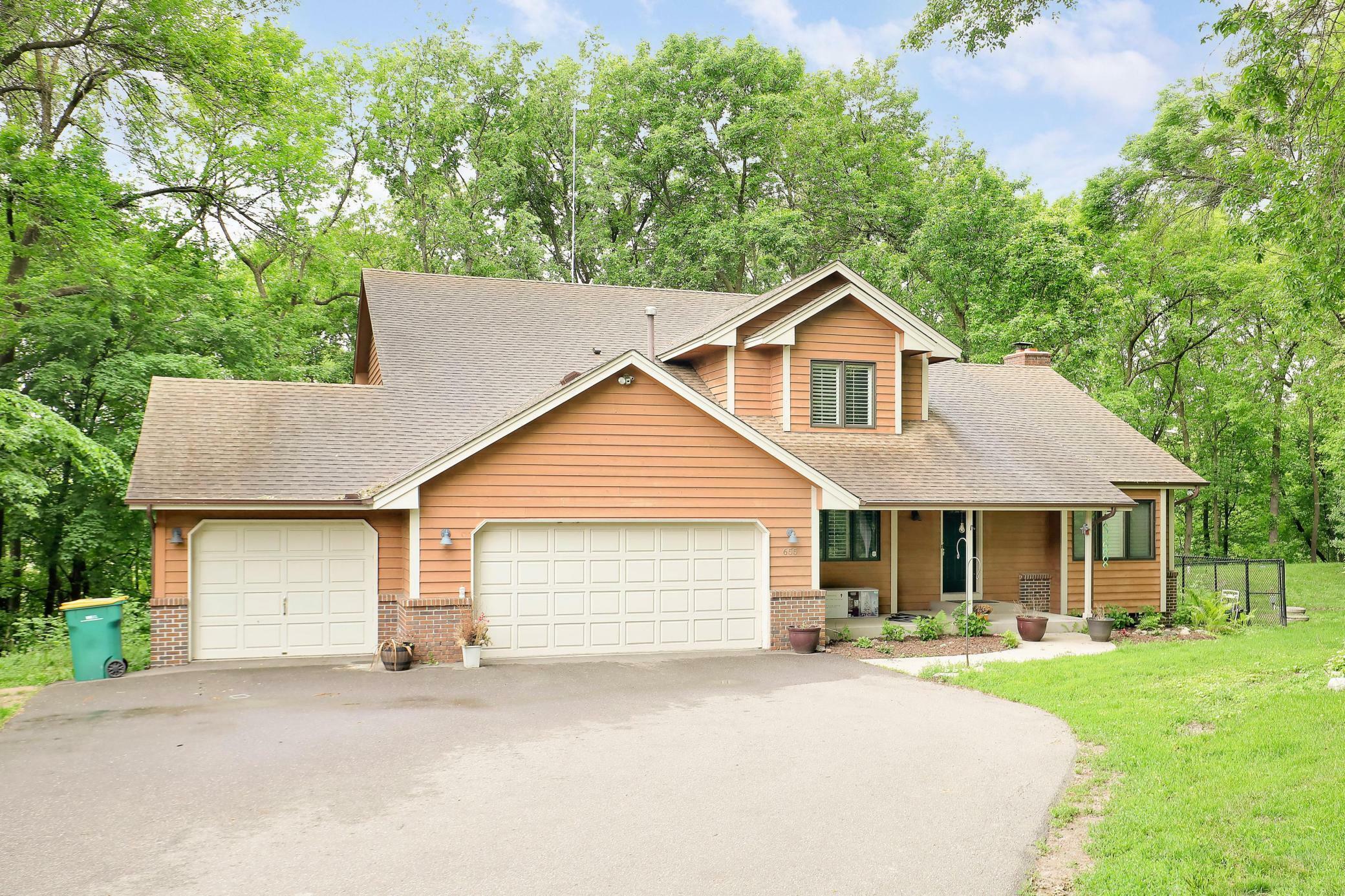 Property Photo:  655 Trails End Road  MN 55364 