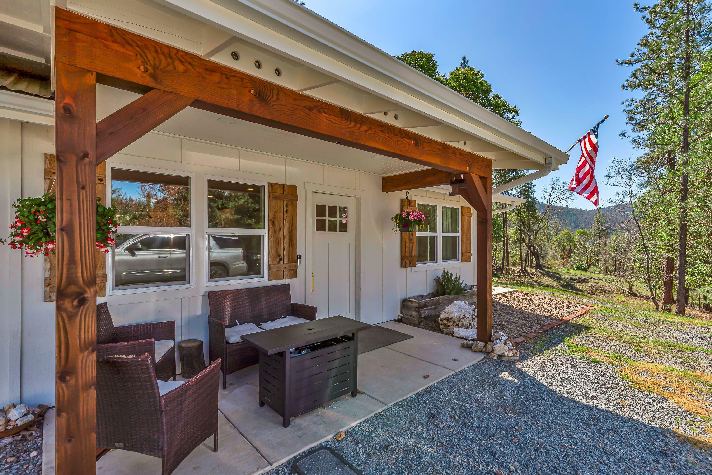 Property Photo: 7537 Sterling Creek Road OR 97530