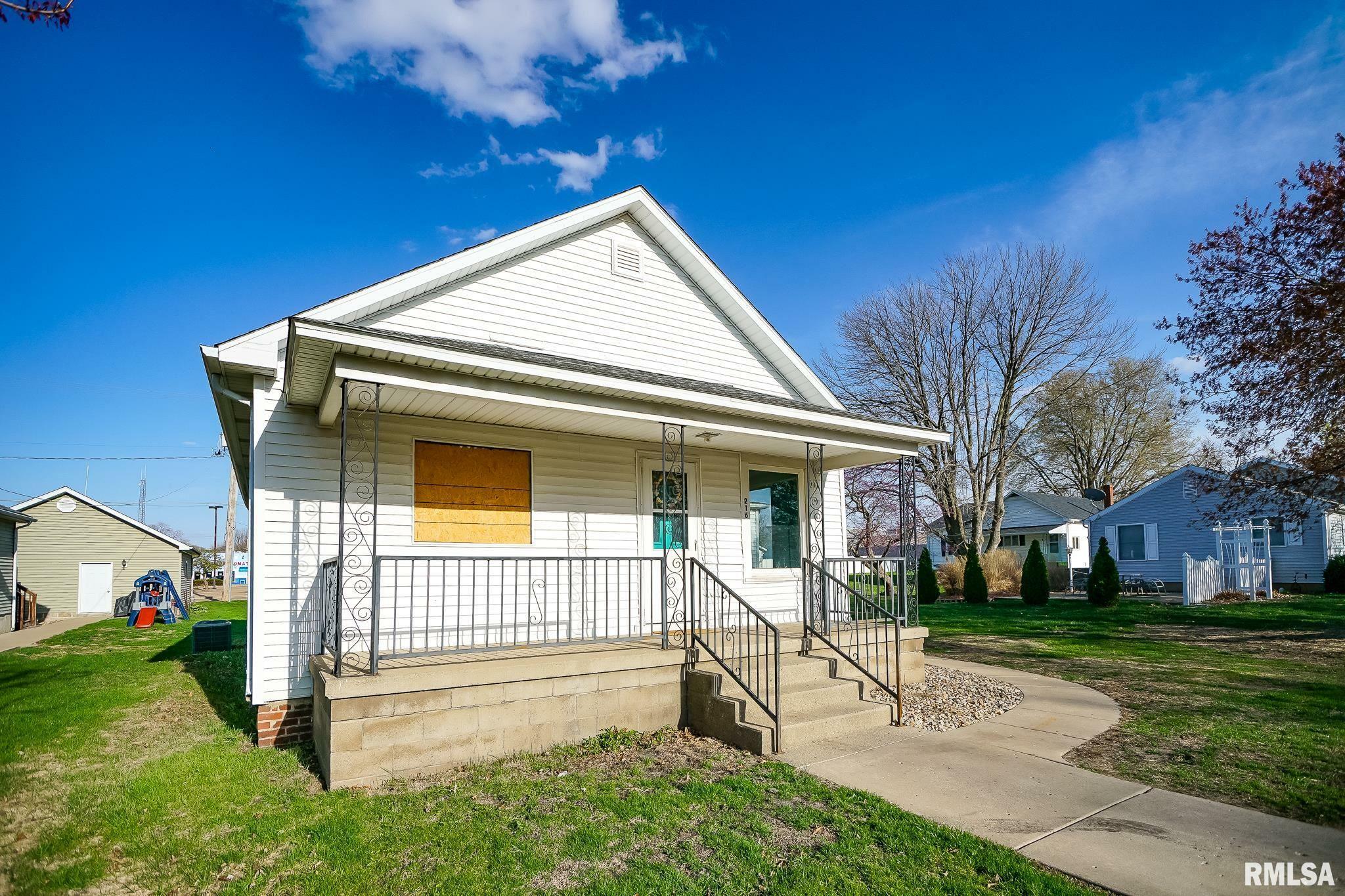 Property Photo: 216 N Cedar Street IL 61369