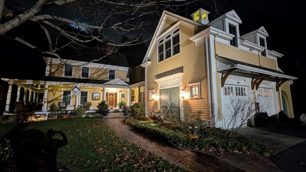 Property Photo: 10 Pettees Pond Lane MA 02081
