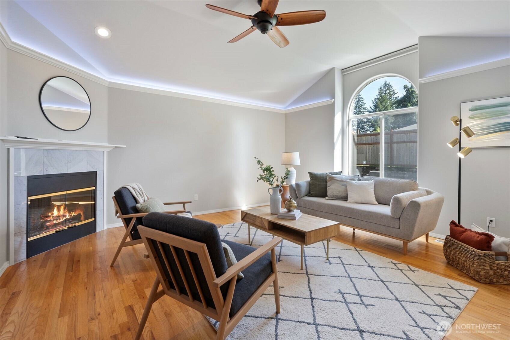 Property Photo: 1716 7th Street SE WA 98372