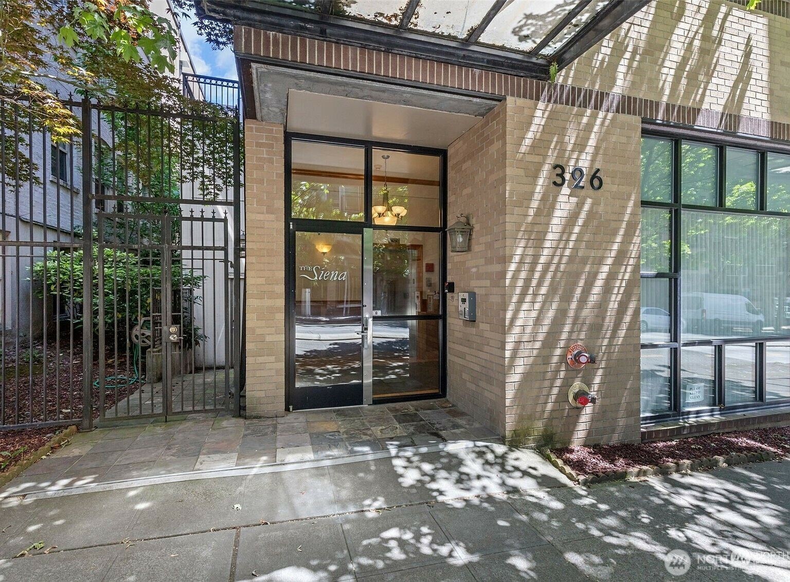 326  Queen Anne Avenue N 502  Seattle WA 98109 photo