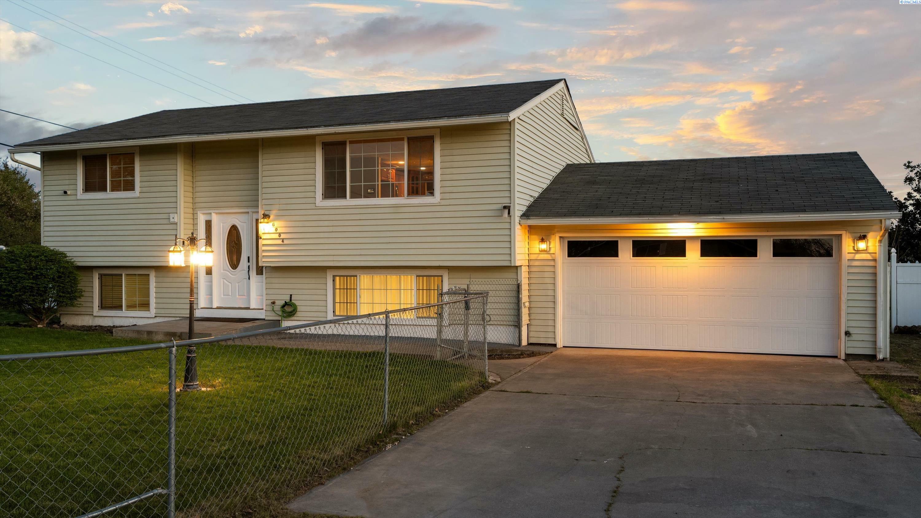 Property Photo: 6004 W Melville Road WA 99301