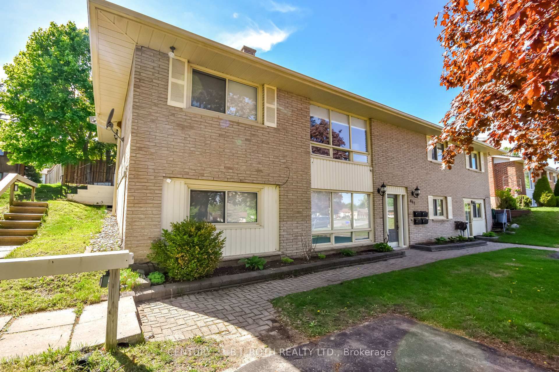 Property Photo: 644 Mississaga Street W ON L3V 3C6