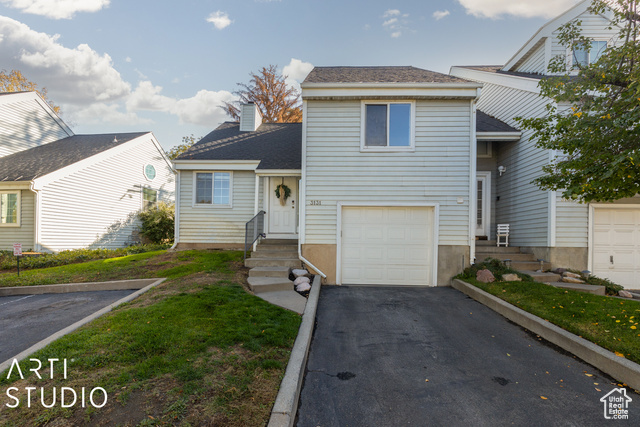 Property Photo: 3131 Applewood Dr UT 84010