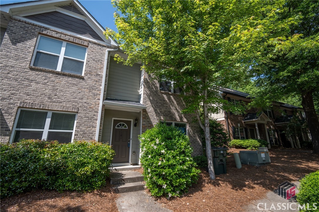 1181 Binghampton Circle  Bogart GA 30622 photo