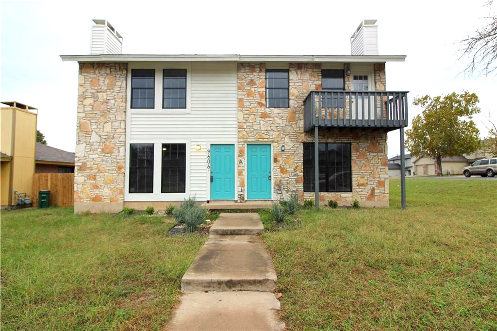 9606 Night Star Drive B  Del Valle TX 78617 photo