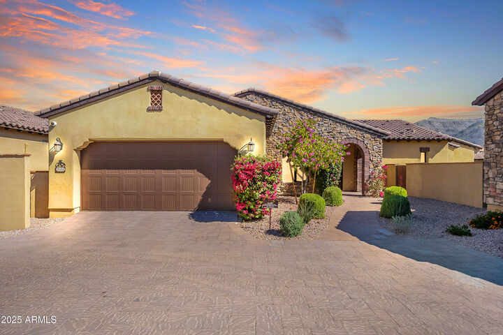 3171 S Hawthorn Court  Gold Canyon AZ 85118 photo