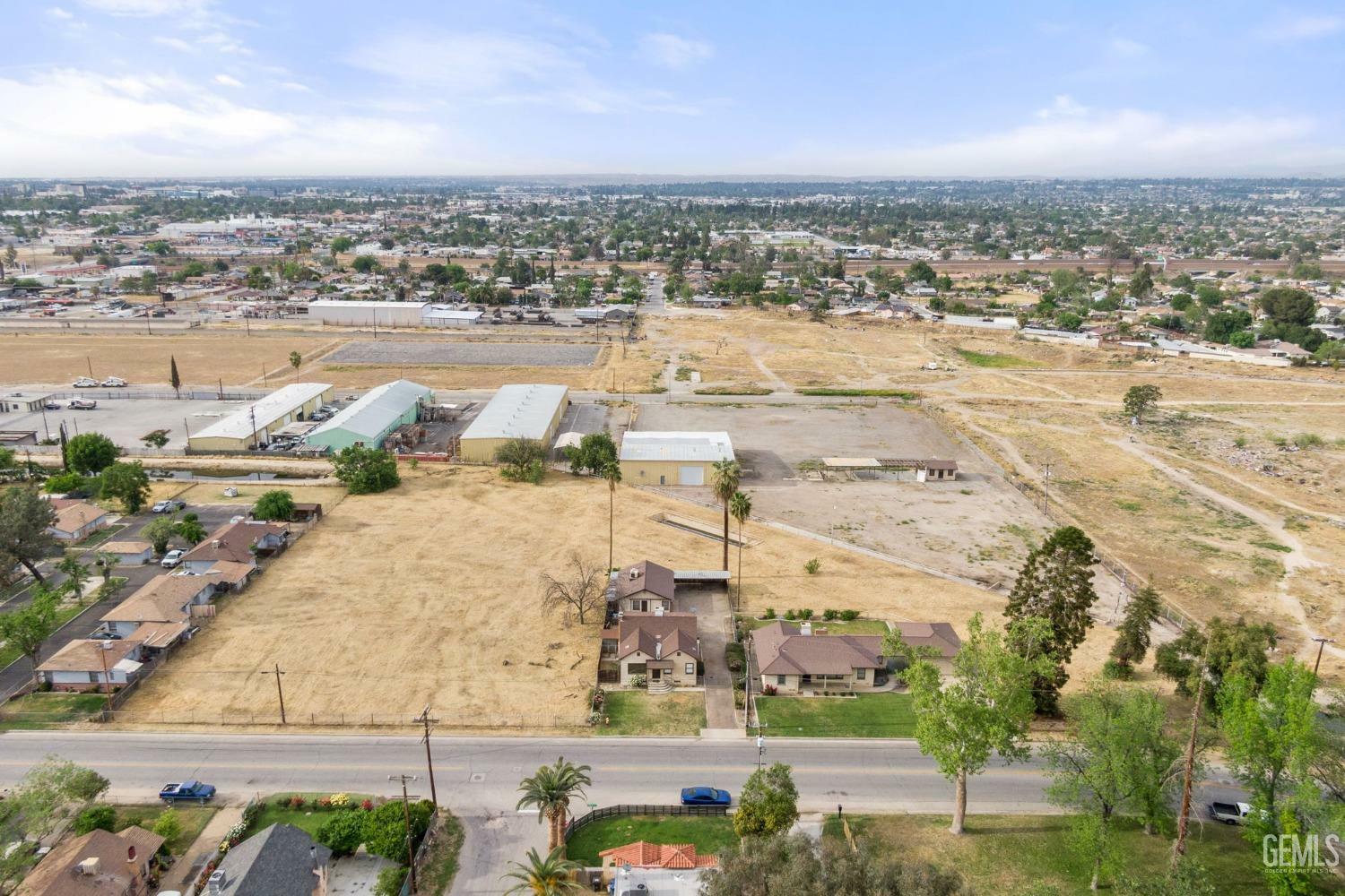 Property Photo: 0 E Belle Terrace CA 93307