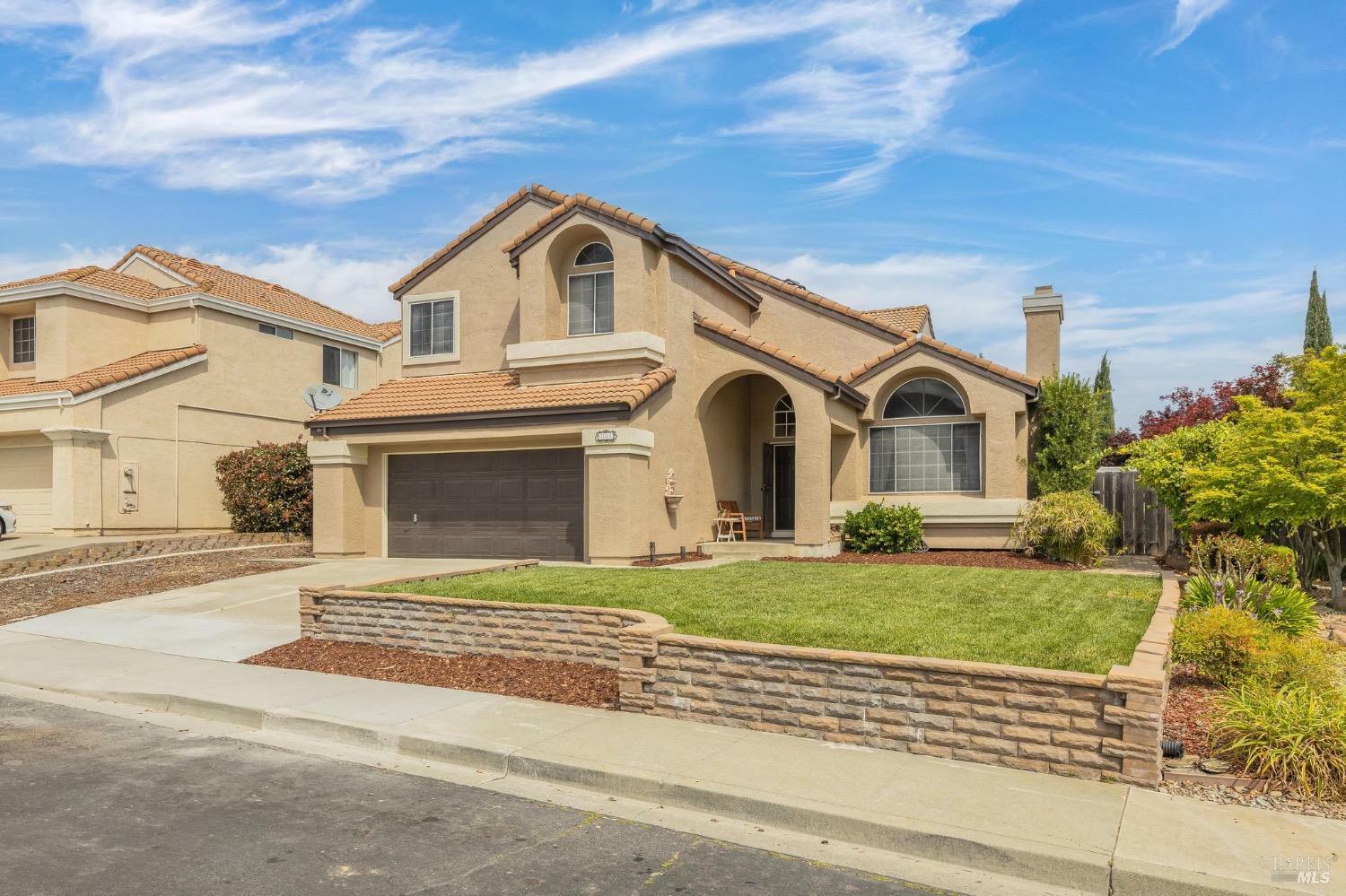 Property Photo: 785 Roscommon Drive CA 95688