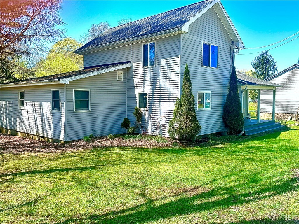 Property Photo: 9749 Church Street NY 14060