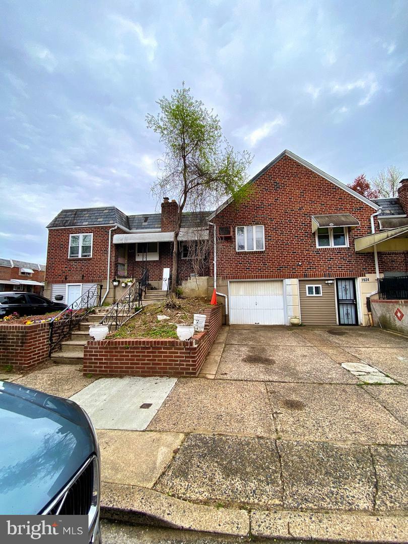 Property Photo: 7522 Wheeler Street PA 19153