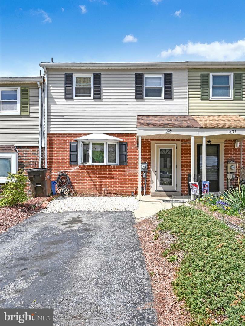 Property Photo: 1029 Deer Run PA 19606