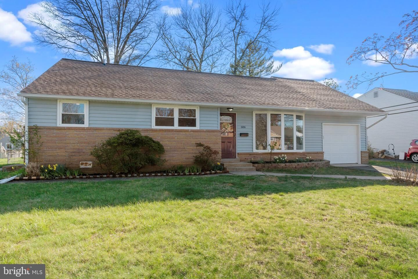 Property Photo: 686 Spruce Road PA 18974