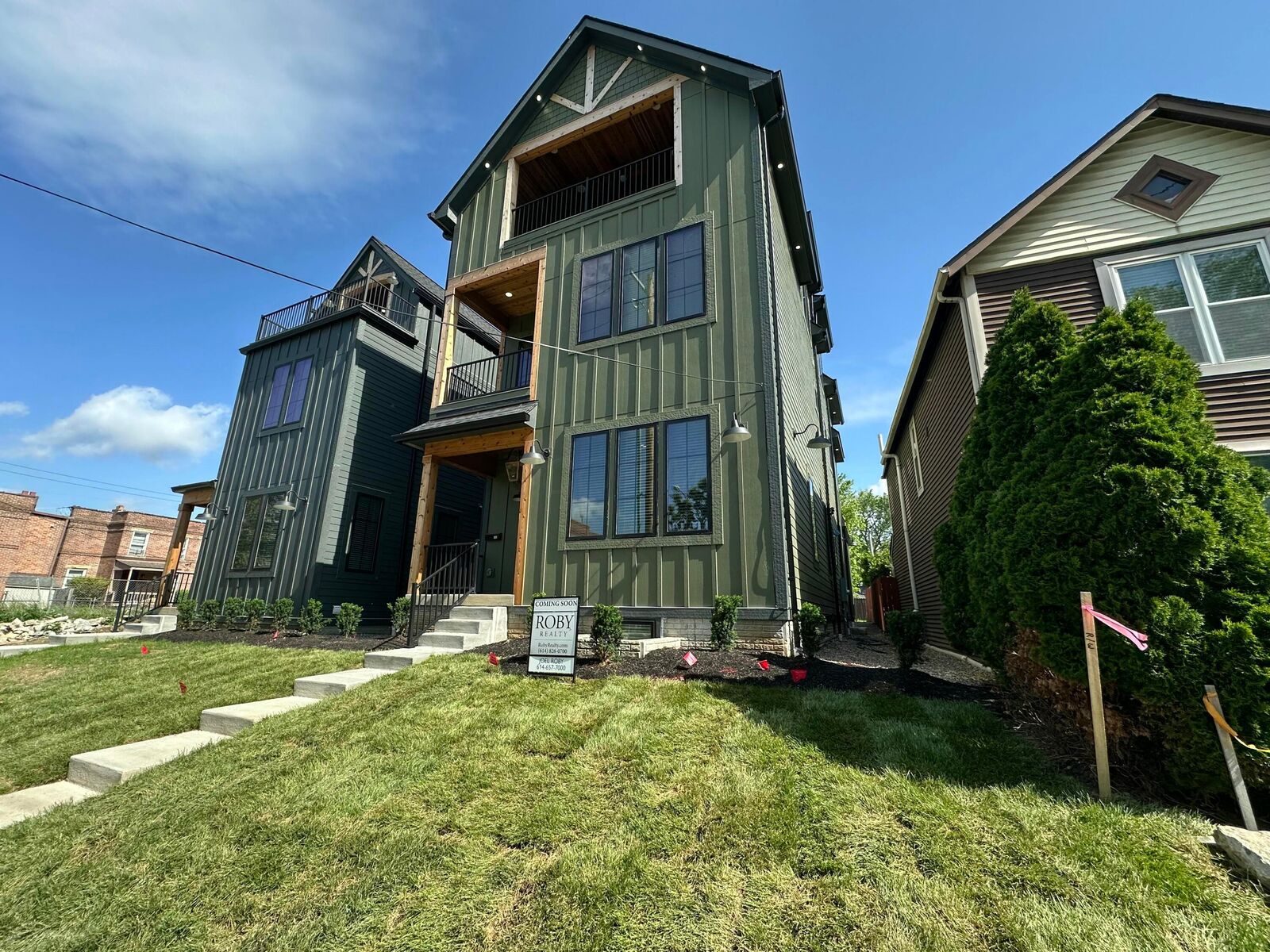 Property Photo: 496 W 1st Avenue OH 43201