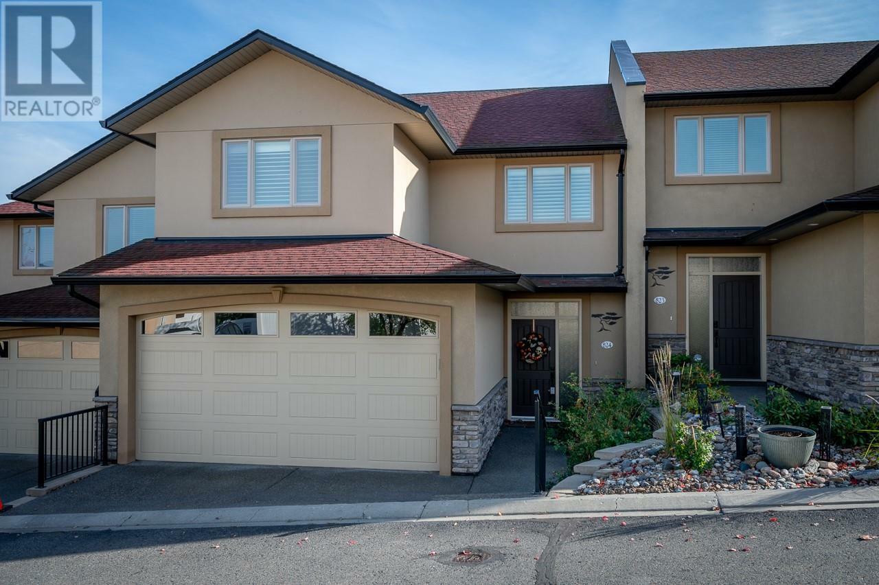 Property Photo: 15 Hudson'S Bay Trail 824 BC V2C 6S6