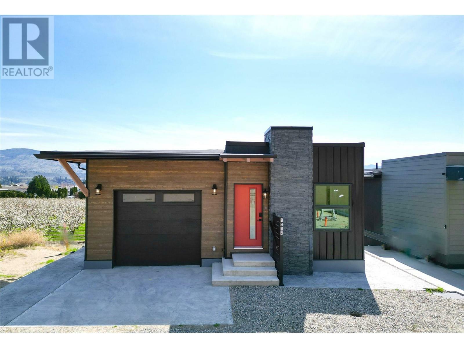 Property Photo: 1217 Copper Road BC V0H 1T1