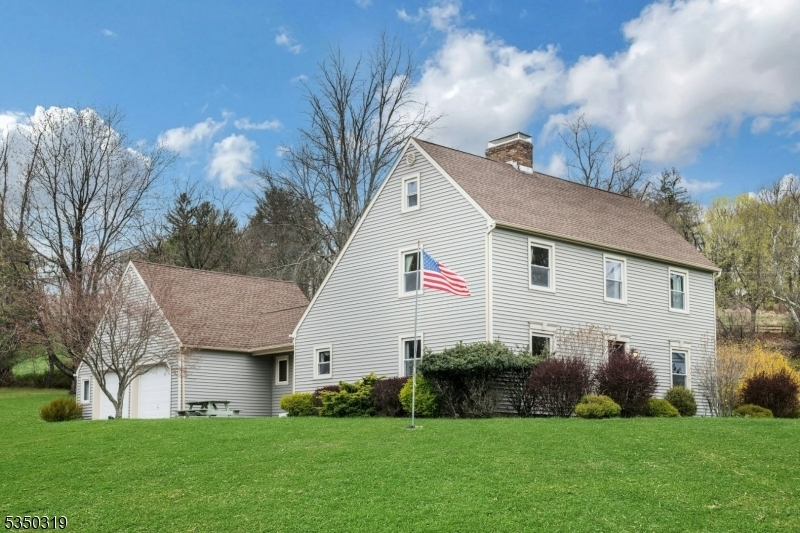 Property Photo: 7 Frog Hollow Rd NJ 07853