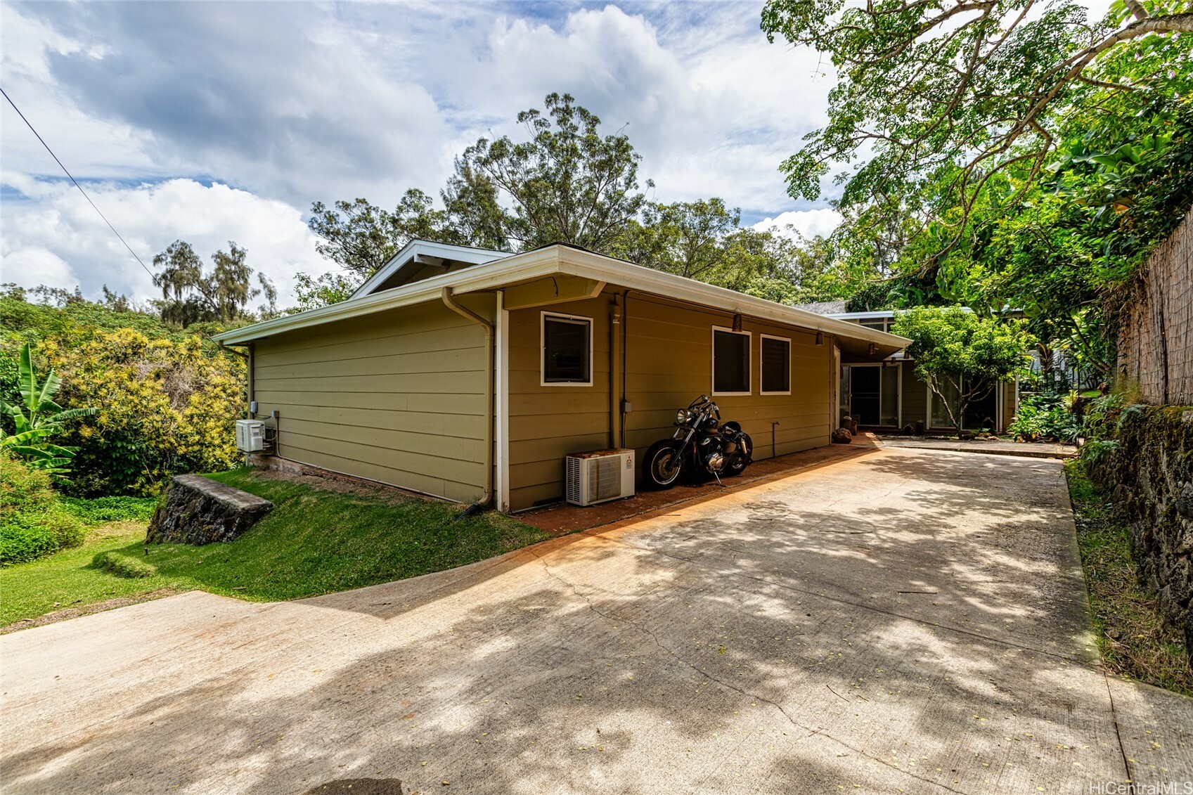 Property Photo: 59-586 Pupukea Road HI 96712