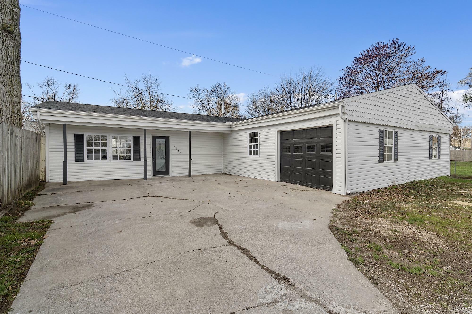 Property Photo: 2817 Waynedale Boulevard IN 46809-2355