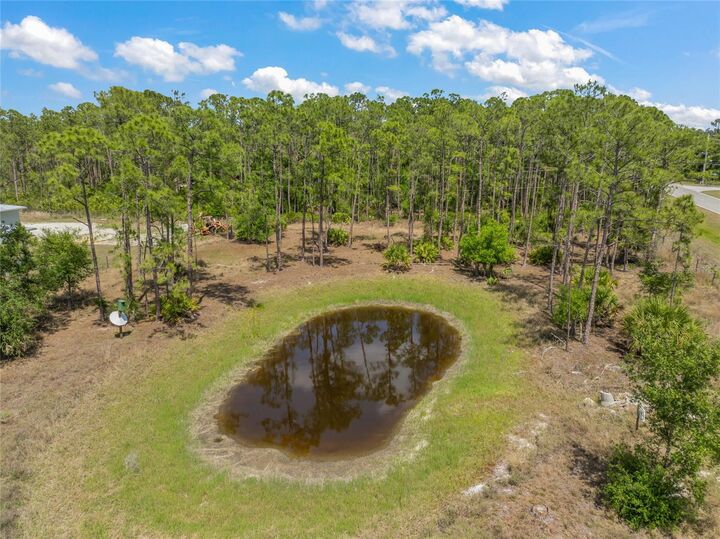 Property Photo:  6068 Ruff Street  FL 34291 