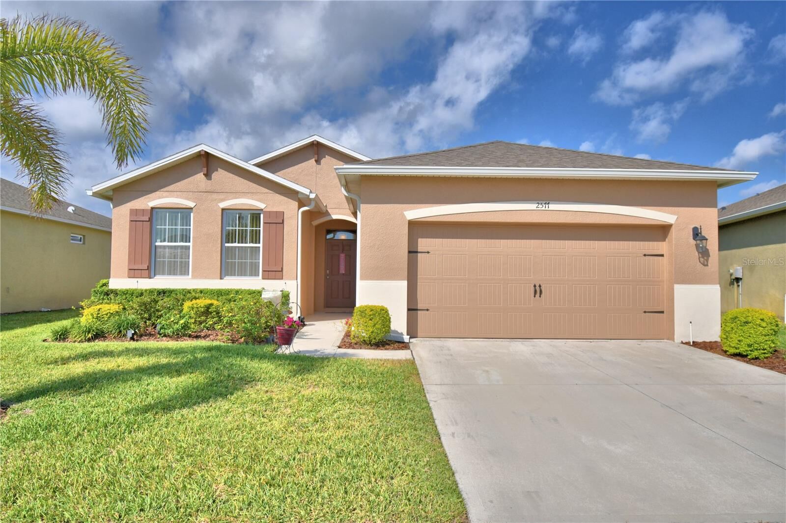 Property Photo:  2577 Canyon Crest Drive  FL 33811 