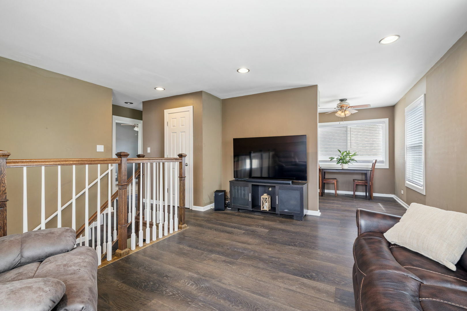 Property Photo: 16758 Hilltop Avenue IL 60487