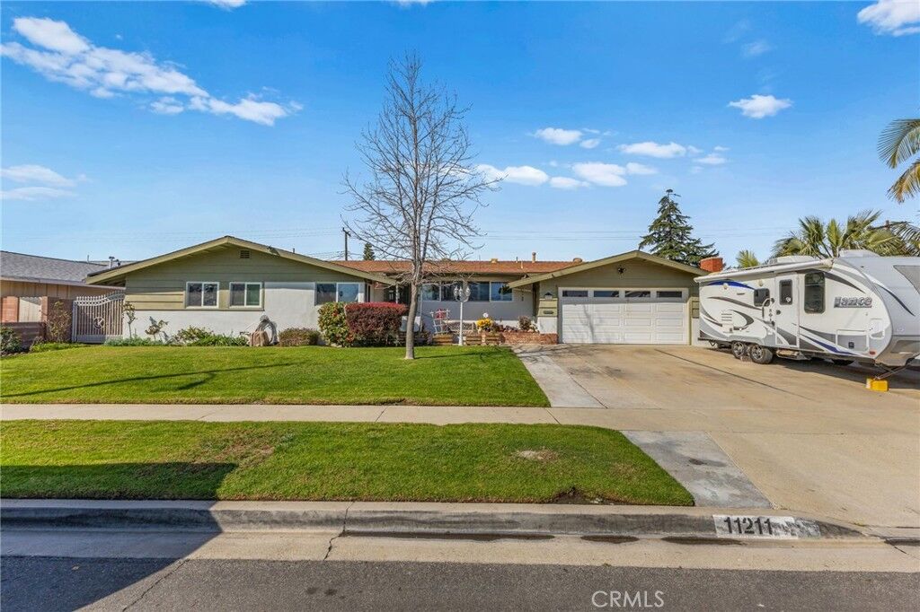 Property Photo: 11211 Palmwood Drive CA 92840