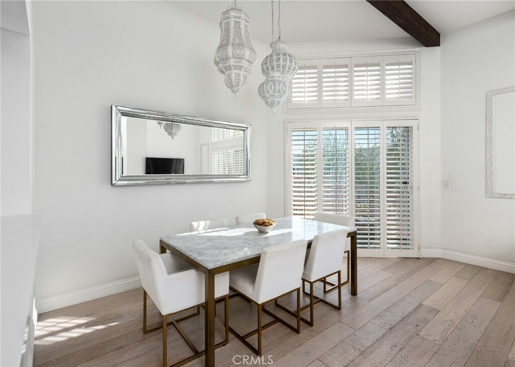 Property Photo: 320 S Williaman S Ph2 CA 90048