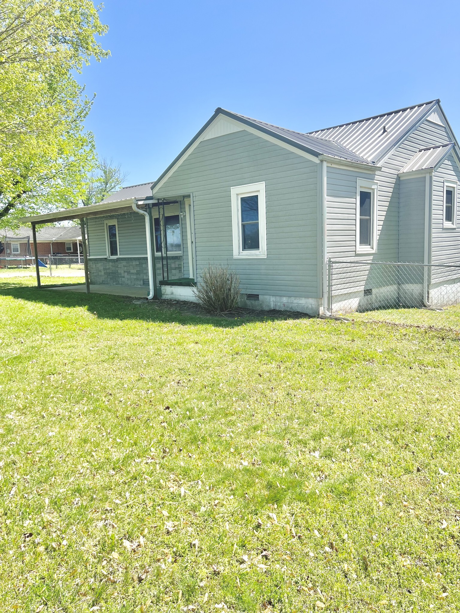 Property Photo:  461 Hendrixson Dr  TN 37355 