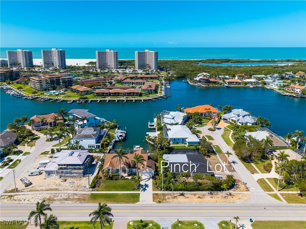 Property Photo: 467 Kendall Drive FL 34145