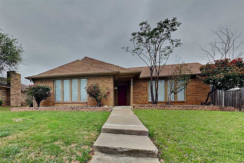Photo de la propriété: 2033 E Branch Hollow Drive TX 75007