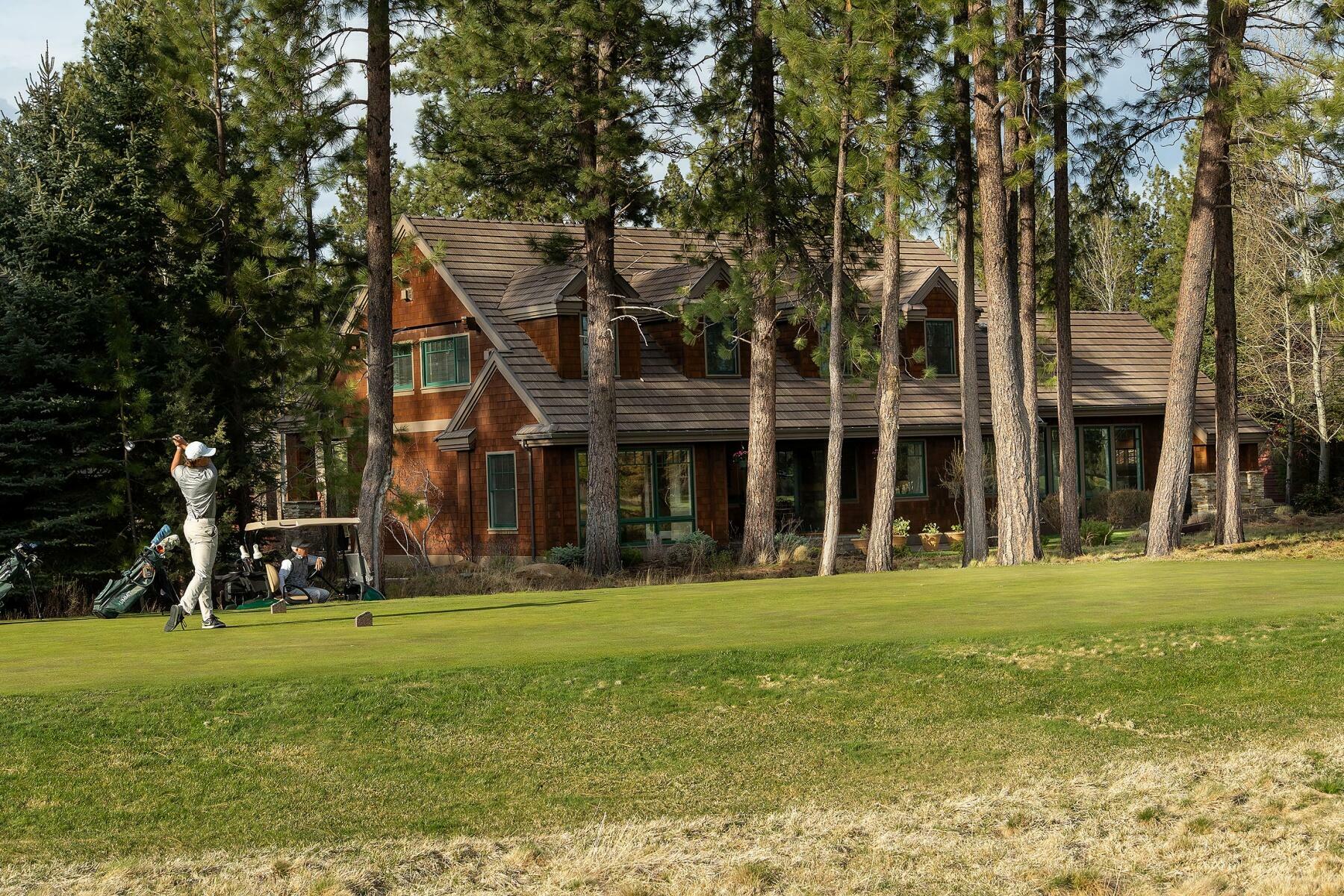 Property Photo:  19385 Cayuse Crater Court  OR 97702 