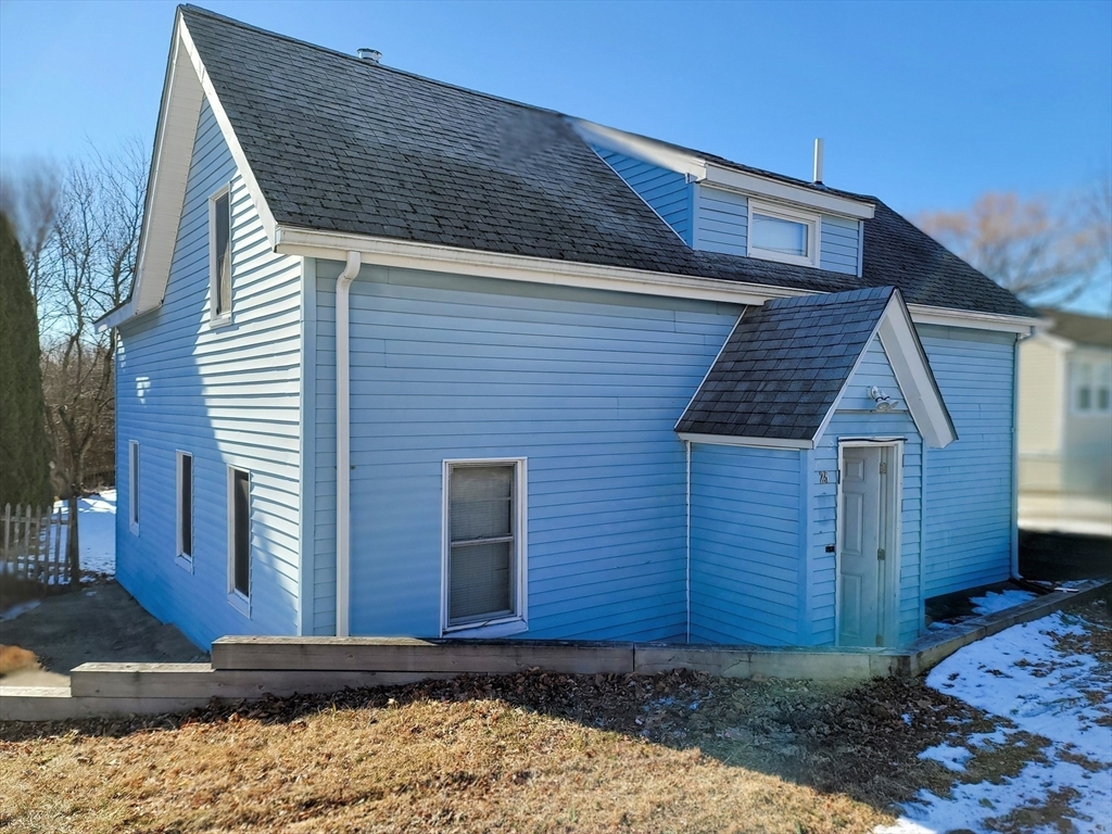 25 Hourihan St  Peabody MA 01960 photo